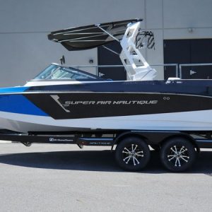 2019 Nautique 210