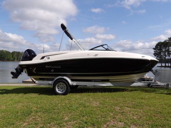 2024 Bayliner VR5OB