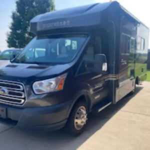 2017 Winnebago Fuse 23A