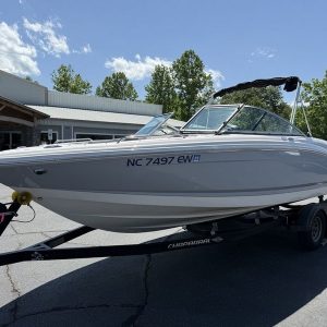 2022 Chaparral 23 SSi