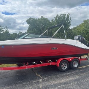 2018 Sea Ray SPXO 230