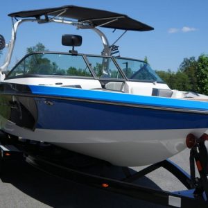 2019 Nautique 210