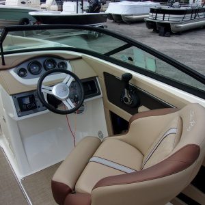 2017 Sea Ray SDX 240