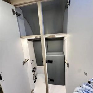 2022 Airstream Globetrotter 30RB TWIN