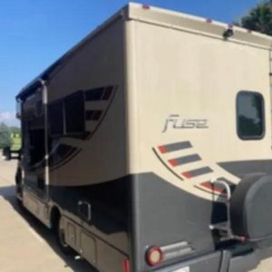 2017 Winnebago Fuse 23A