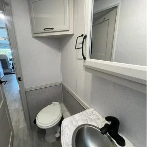 2024 Fleetwood FLAIR 28A