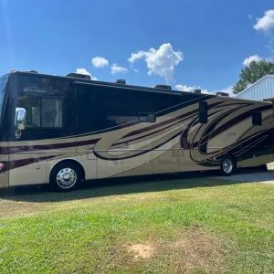 2013 Fleetwood DISCOVERY 40G