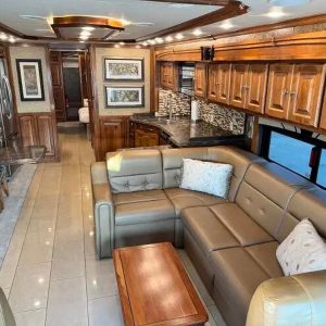 2015 Tiffin Motorhomes PHAETON 36 GH