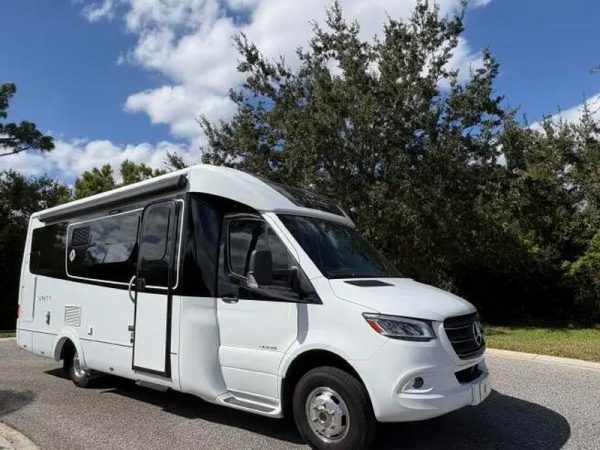 2020 Leisure Travel UNITY U 24 MB