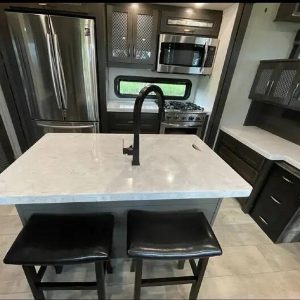 2021 Grand Design MOMENTUM 376THS