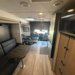 2025 Forest River SUNSEEKER 2400T