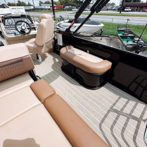 2025 Godfrey Sweetwater 22′ Flip Lounge Tritoon – 2286 SFLC