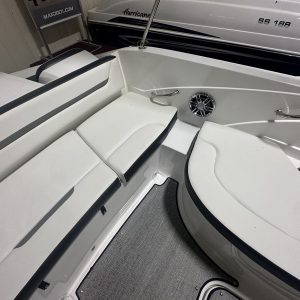 2024 Hurricane SunDeck Sport 205 IO