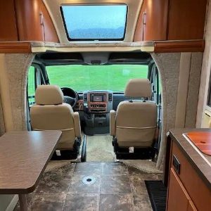 2014 Winnebago VIEW PROFILE 24V
