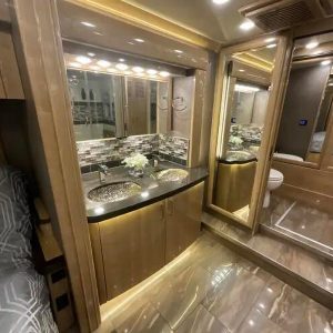2017 American Coach AMERICAN EAGLE 45T