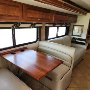 2014 Winnebago Forza 38R