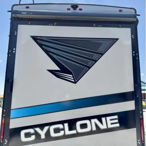 2022 Heartland Cyclone 4005