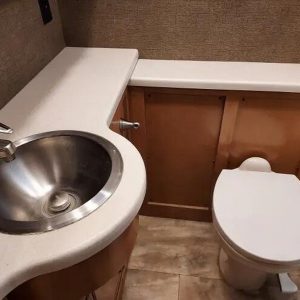 2017 Thor Motor Coach PALAZZO 33 3