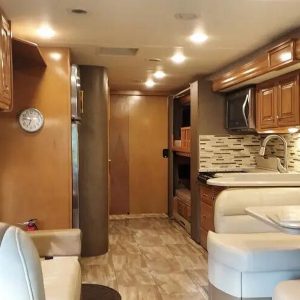 2017 Thor Motor Coach PALAZZO 33 3