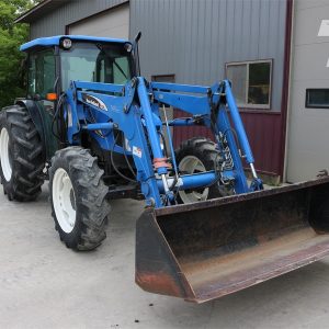 2005 NEW HOLLAND TN70SA