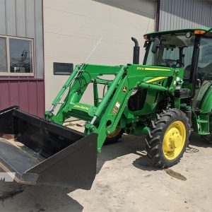 2018 JOHN DEERE 5075E