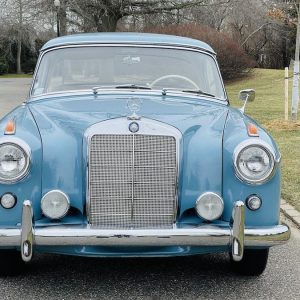 1959 Mercedes-Benz 220S Sunroof Coupe