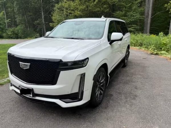 2022 Cadillac Escalade Sport SUV 4D