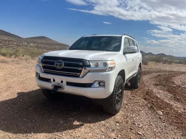 2016 Toyota Land Cruiser Sport Utility