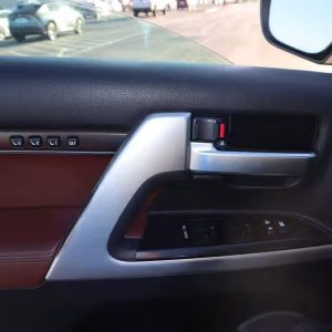 2016 Toyota Land Cruiser Sport Utility