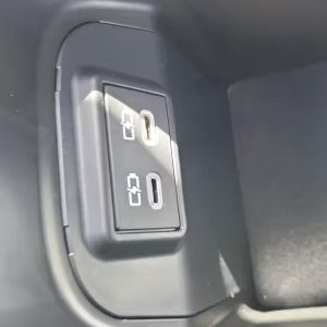 2025 Toyota RAV4 XSE Plug-In Hybrid Platinum Package