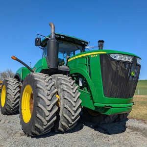 2015 JOHN DEERE Tractors 9420R
