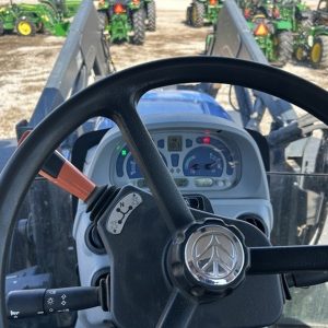 2013 New Holland Tractors T6.155