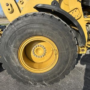 2014 CATERPILLAR Loaders 930K