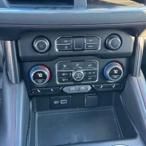 2024 Chevrolet Suburban RST 4WD