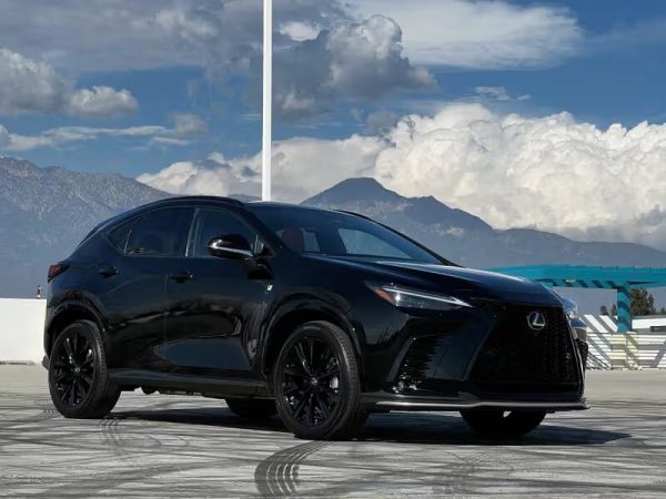 2022 Lexus NX 450h+ F-Sport