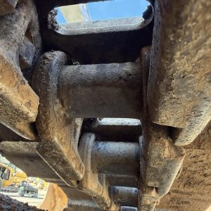 2017 DEERE Excavators 250G LC