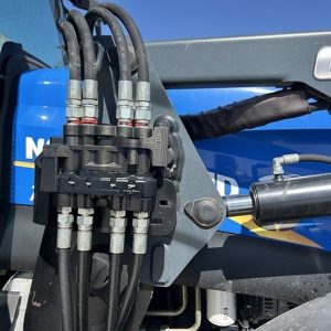 2013 New Holland Tractors T6.155