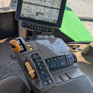 2015 JOHN DEERE Tractors 9420R