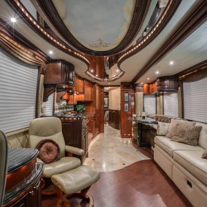 2005 Prevost Liberty Elegant Lady XLII Double Slide