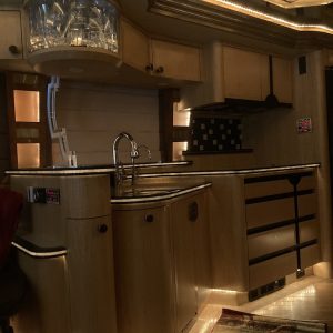 2008 Prevost Parliament XLII Double Slide