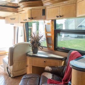 2008 Prevost Parliament XLII Double Slide