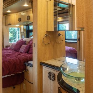 2008 Prevost Parliament XLII Double Slide