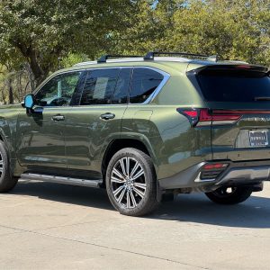 2025 Lexus LX 600 Luxury