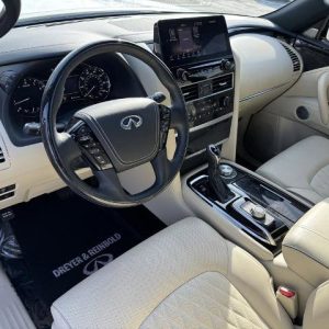 2023 INFINITI QX80 Sensory