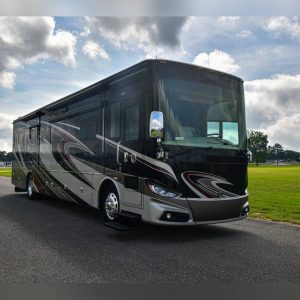 2016 Tiffin Phaeton 40 QBH