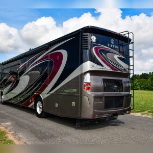 2016 Tiffin Phaeton 40 QBH