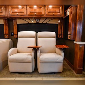 2016 Tiffin Phaeton 40 QBH