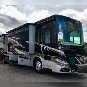 2016 Tiffin Phaeton 40 QBH