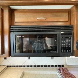 2008 Monaco Class A RV Camelot 42KFQ