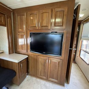 2008 Monaco Class A RV Camelot 42KFQ